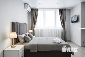 1-к квартира, посуточно, 38м2, 8/23 этаж