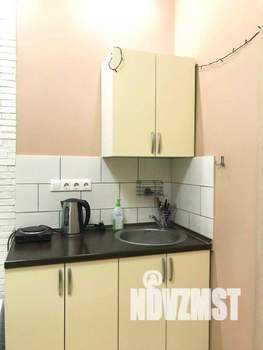 1-к квартира, посуточно, 18м2, 1/1 этаж