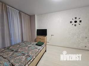 1-к квартира, посуточно, 45м2, 4/15 этаж