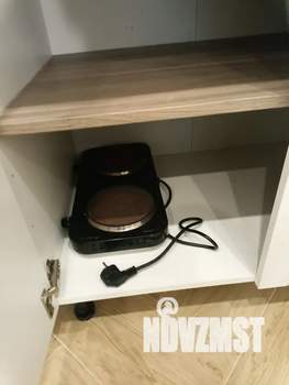 Студия квартира, посуточно, 23м2, 1/6 этаж