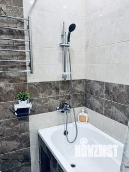 1-к квартира, посуточно, 35м2, 12/17 этаж