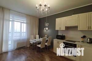 2-к квартира, посуточно, 64м2, 15/22 этаж