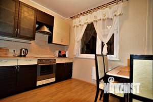 1-к квартира, посуточно, 65м2, 1/1 этаж