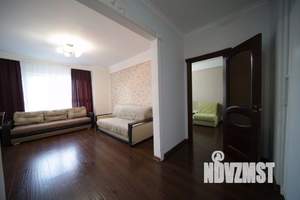 1-к квартира, посуточно, 60м2, 1/1 этаж