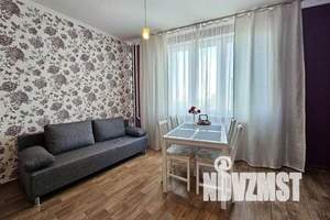 1-к квартира, посуточно, 42м2, 11/25 этаж