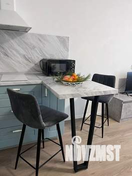 Студия квартира, посуточно, 25м2, 10/17 этаж