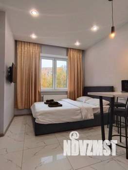 1-к квартира, посуточно, 18м2, 1/1 этаж