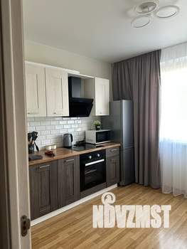 1-к квартира, посуточно, 38м2, 7/17 этаж