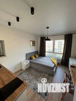 Студия квартира, посуточно, 20м2, 18/25 этаж
