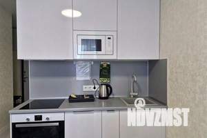 1-к квартира, посуточно, 22м2, 21/25 этаж