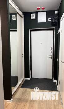 2-к квартира, на длительный срок, 33м2, 3/17 этаж