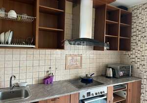 4-к квартира, на длительный срок, 110м2, 8/10 этаж