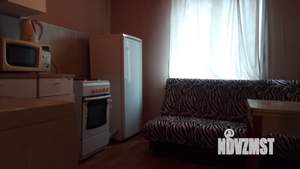 1-к квартира, посуточно, 38м2, 3/9 этаж