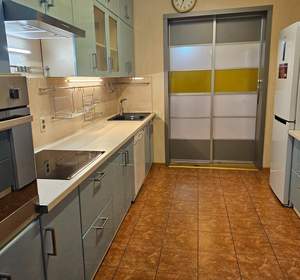 4-к квартира, на длительный срок, 115м2, 1/3 этаж