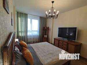 2-к квартира, посуточно, 66м2, 15/22 этаж