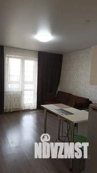 Студия квартира, посуточно, 31м2, 9/9 этаж