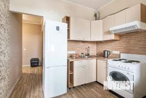 1-к квартира, посуточно, 40м2, 15/22 этаж