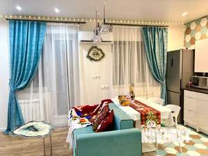 Студия квартира, посуточно, 43м2, 7/9 этаж