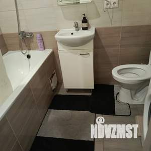 Студия квартира, посуточно, 30м2, 9/9 этаж