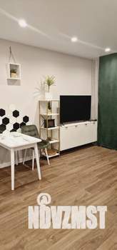 1-к квартира, посуточно, 40м2, 23/25 этаж