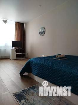 Студия квартира, посуточно, 39м2, 15/24 этаж