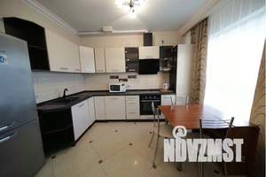 2-к квартира, посуточно, 60м2, 4/17 этаж