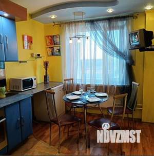 2-к квартира, посуточно, 70м2, 1/1 этаж