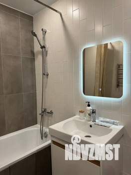 1-к квартира, посуточно, 40м2, 2/17 этаж