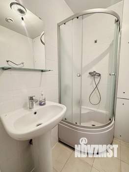 Студия квартира, посуточно, 27м2, 8/13 этаж