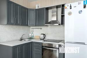 Студия квартира, посуточно, 34м2, 8/9 этаж