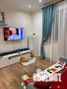 Студия квартира, посуточно, 43м2, 7/9 этаж