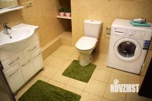 2-к квартира, посуточно, 48м2, 1/1 этаж