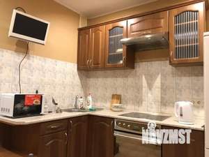2-к квартира, посуточно, 59м2, 1/1 этаж