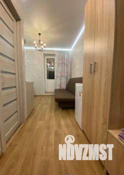 1-к квартира, посуточно, 14м2, 1/1 этаж