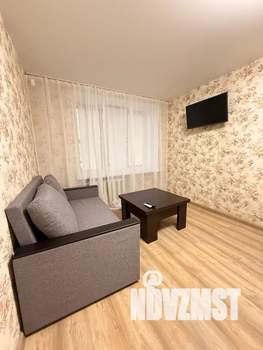 1-к квартира, посуточно, 30м2, 1/9 этаж