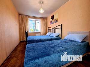 1-к квартира, посуточно, 65м2, 1/1 этаж