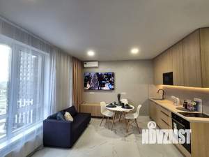 Студия квартира, посуточно, 30м2, 11/25 этаж