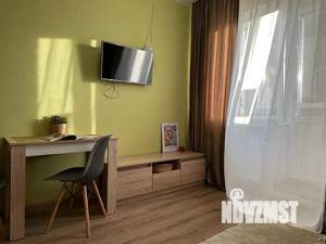Студия квартира, посуточно, 25м2, 2/17 этаж