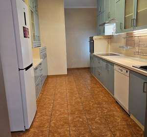 4-к квартира, на длительный срок, 115м2, 1/3 этаж