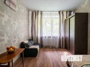 2-к квартира, посуточно, 50м2, 1/1 этаж