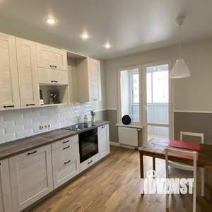 2-к квартира, посуточно, 60м2, 1/1 этаж