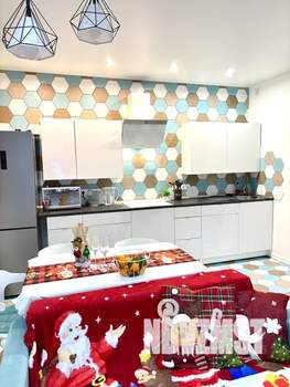 Студия квартира, посуточно, 43м2, 7/9 этаж