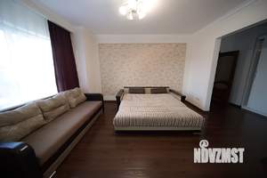 1-к квартира, посуточно, 60м2, 1/1 этаж