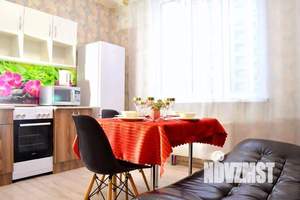 1-к квартира, посуточно, 56м2, 1/1 этаж
