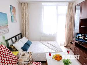Студия квартира, посуточно, 25м2, 6/17 этаж