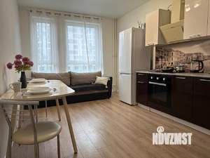 1-к квартира, посуточно, 40м2, 1/1 этаж