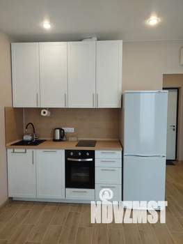 Студия квартира, посуточно, 25м2, 13/25 этаж