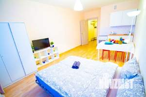 1-к квартира, посуточно, 35м2, 1/1 этаж