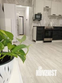 Студия квартира, посуточно, 28м2, 20/25 этаж