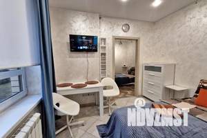 2-к квартира, посуточно, 45м2, 1/17 этаж